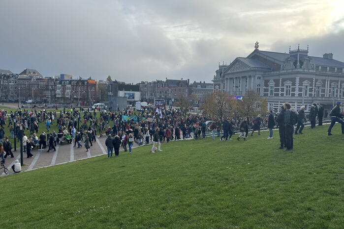 Tienduizenden mensen bij klimaatmars