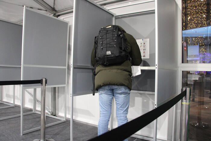 In de rij voor tweede kamerverkiezingen