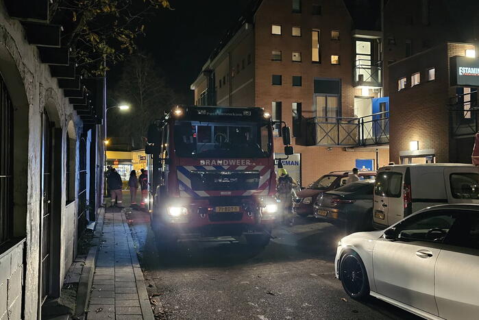 Brand in appartement snel onder controle