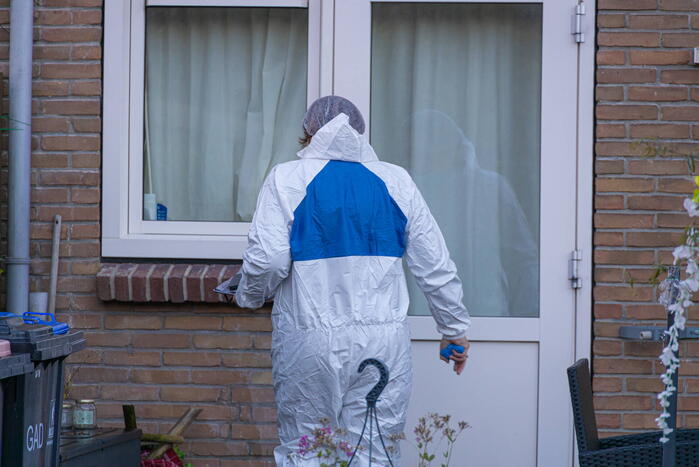 Onderzoek naar aantreffen overleden persoon