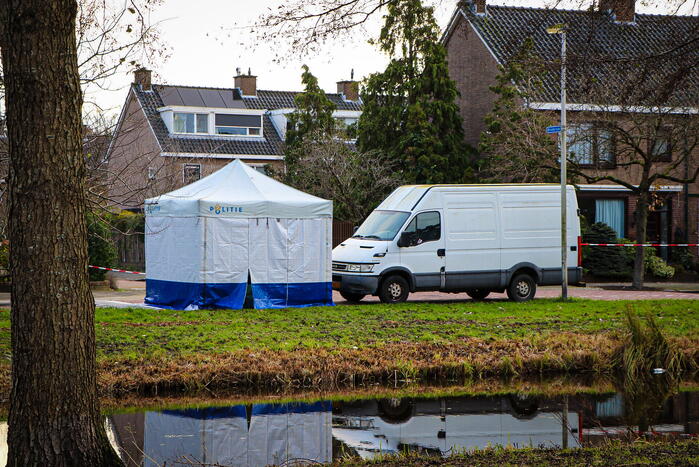 Levenloos lichaam aangetroffen in water