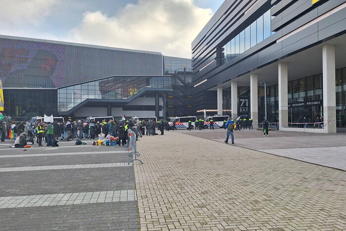 Waarschuwingsschot gelost bij demonstratie