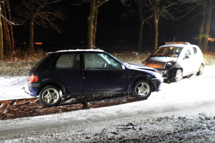 Fikse schade bij botsing tussen twee voertuigen