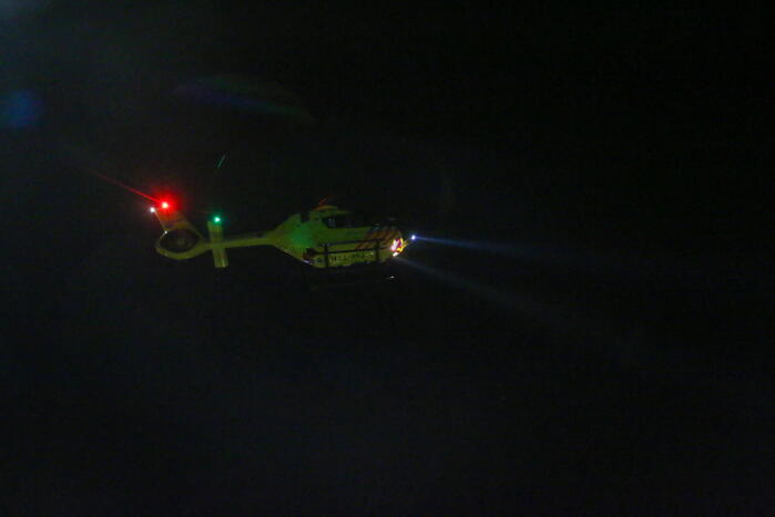 Traumateam assisteert bij medische noodsituatie