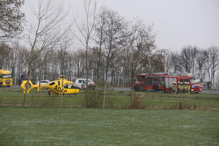Meerdere gewonden bij ernstig ongeval tussen meerdere voertuigen