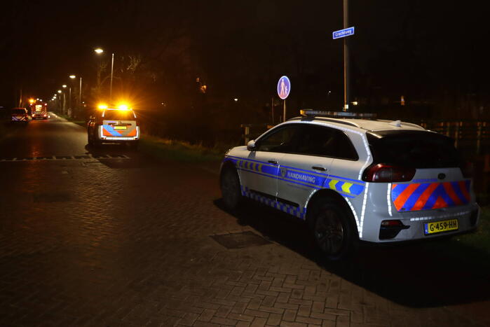 Brandweer doet onderzoek naar mogelijke gaslucht