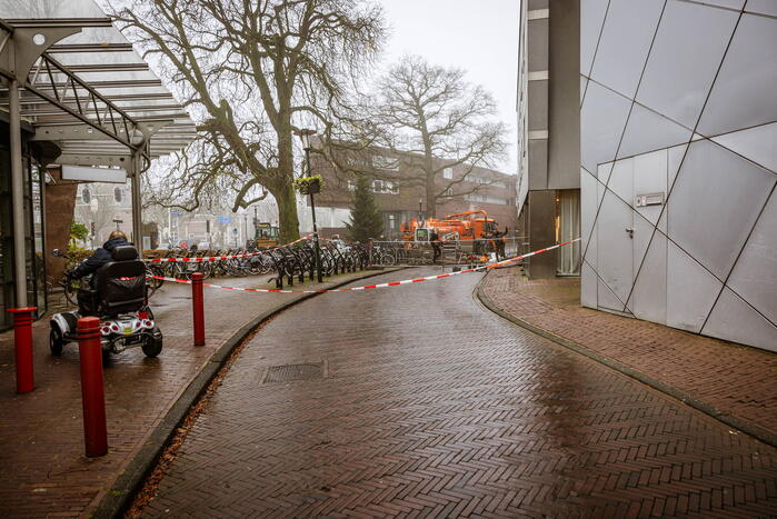 Winkelstraat afgesloten door waterleidingbreuk