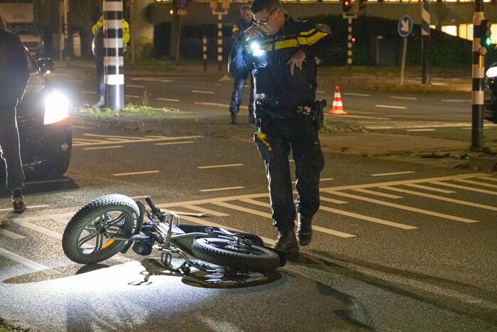 Fatbiker aangereden door automobilist