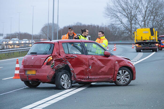 Gewonde bij ongeval tussen bestelbus en auto