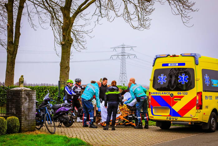 Wielrenner gewond na val