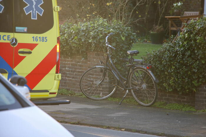 Automobilist rijdt door na aanrijding