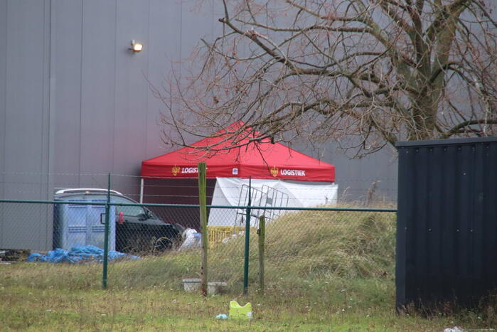 Groot politie onderzoek bij werkadres vermiste man