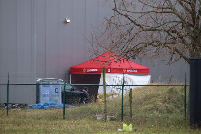 Groot politie onderzoek bij werkadres vermiste man