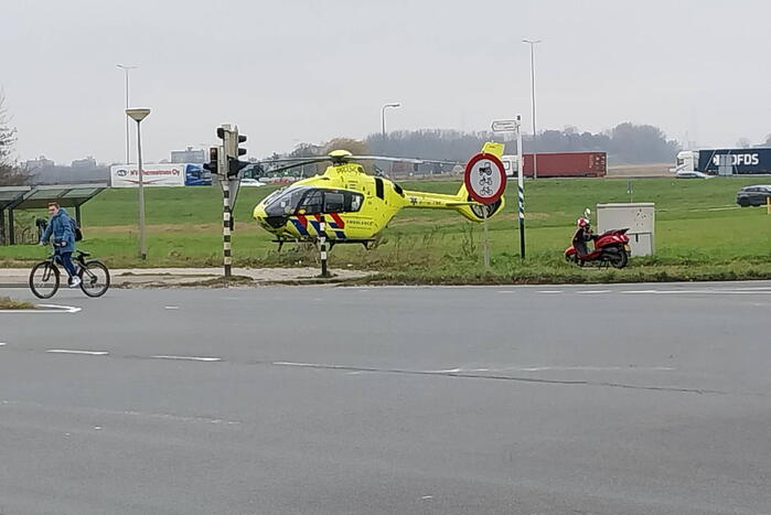 Voertuig te water veel hulpdiensten ingezet