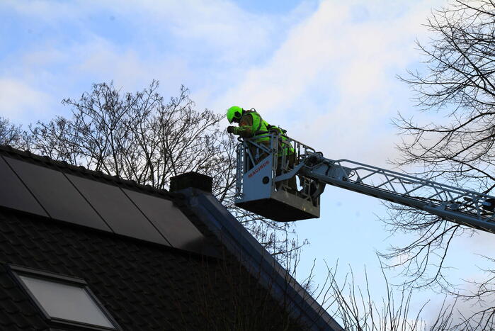 Brandweer heeft schoorsteenbrand snel onder controle