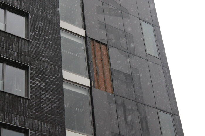 Gevelplaten naar beneden gevallen