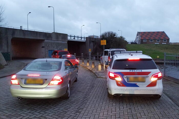 Hulpdiensten ingezet voor persoon te water