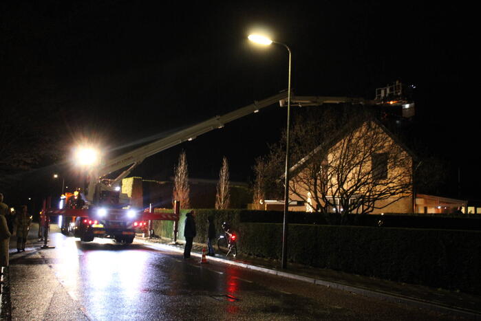 Brand in schoorsteen van vrijstaande woning