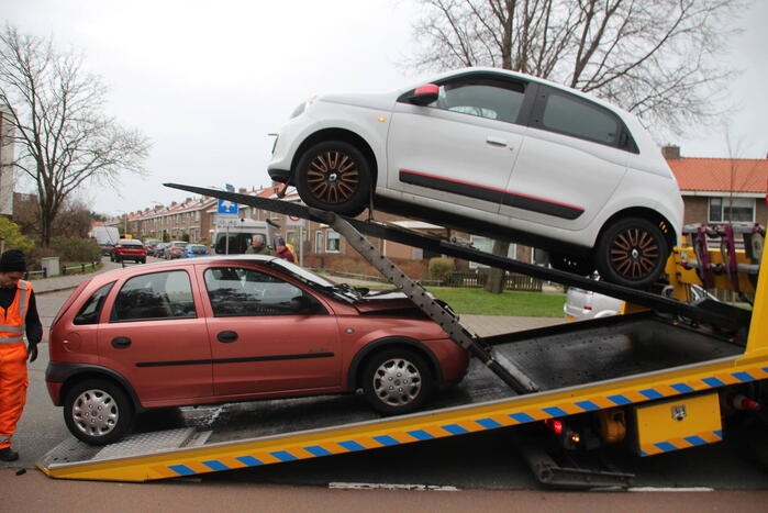 Gewonde bij ongeval tussen twee voertuigen