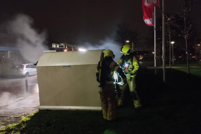 Kledingcontainer uitgebrand