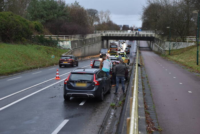 Kettingbotsing met vier voertuigen