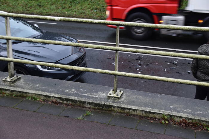 Kettingbotsing met vier voertuigen