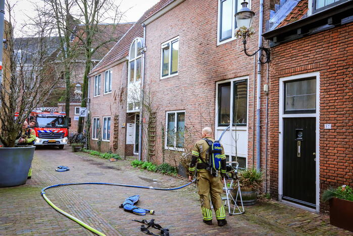 Veel schade bij woningbrand