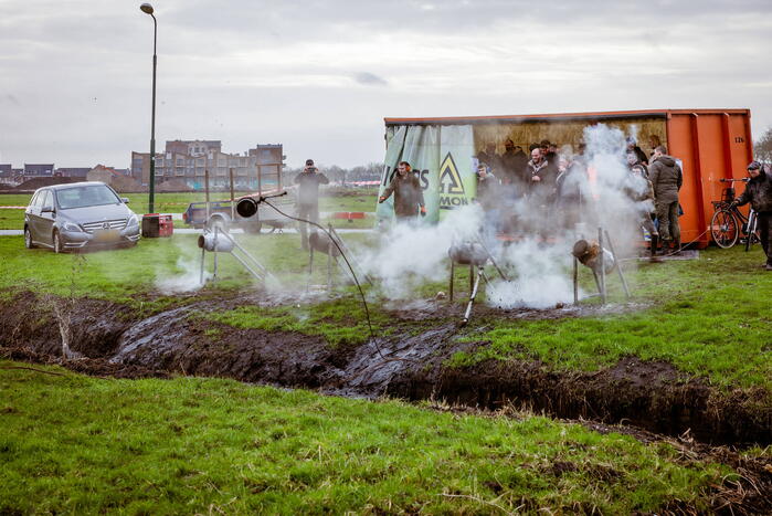 Carbidschieten dit jaar een dag eerder
