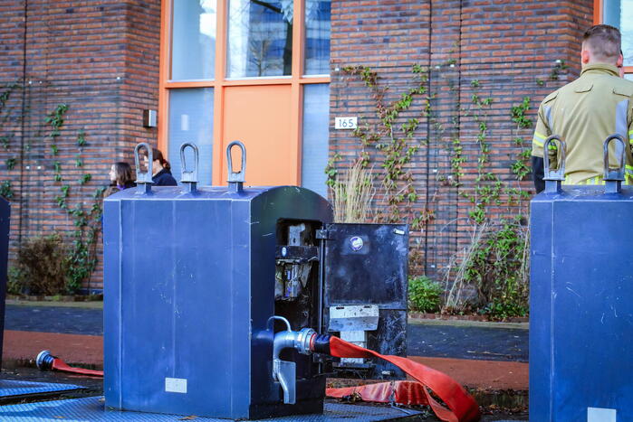 Brand in ondergrondse container