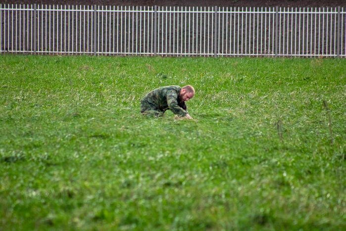 Straat afgezet na aantreffen vuurwerkbom