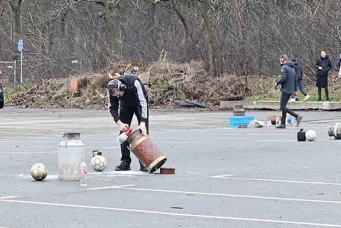 Carbidschieten trekt veel bekijks