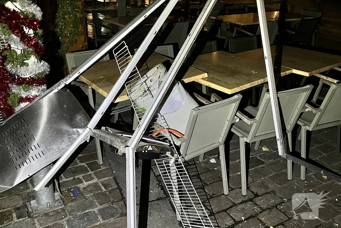 Grote politie-inzet na vernielingen en overlast in binnenstad