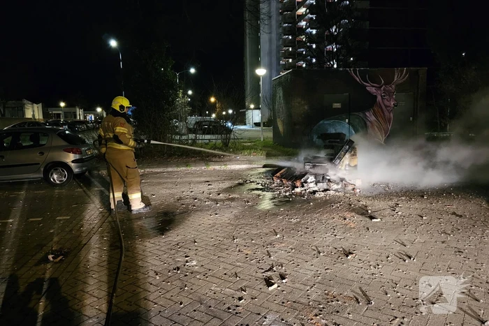 Afvalbrand snel geblust