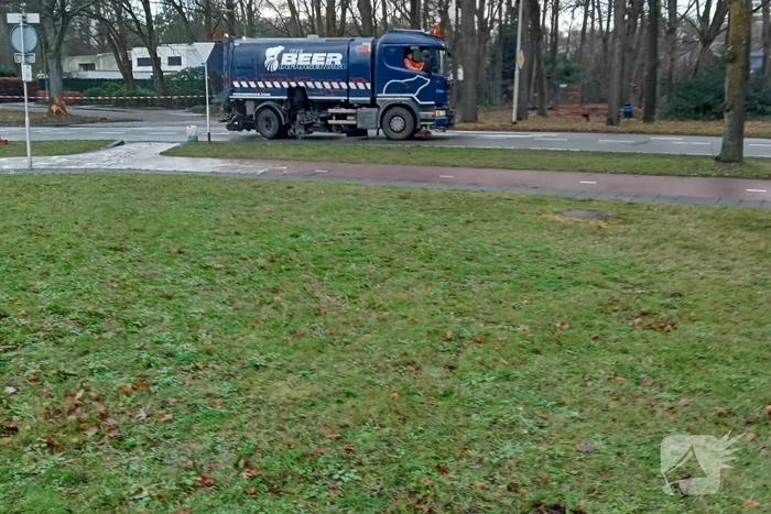 Weg afgesloten na ernstige aanrijding vanwege onderzoek