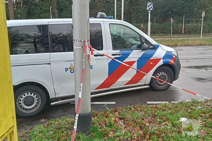 Weg afgesloten na ernstige aanrijding vanwege onderzoek