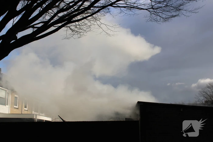 Uitslaande brand in schuur snel geblust