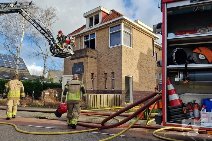 Dode bij felle brand in woning