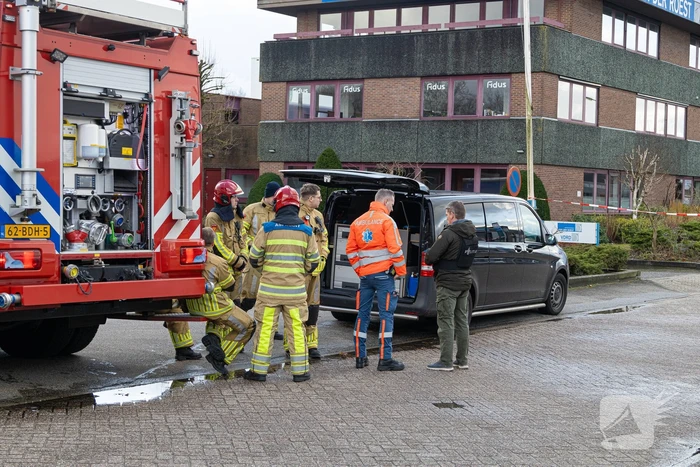 Explosief aangetroffen bij bedrijfspand