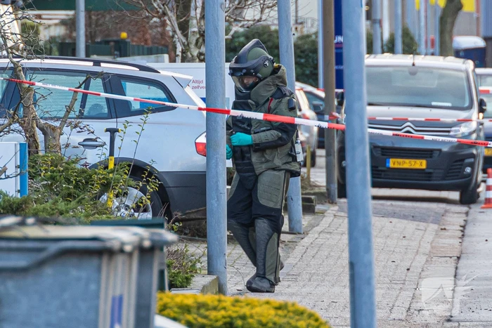 Explosief aangetroffen bij bedrijfspand
