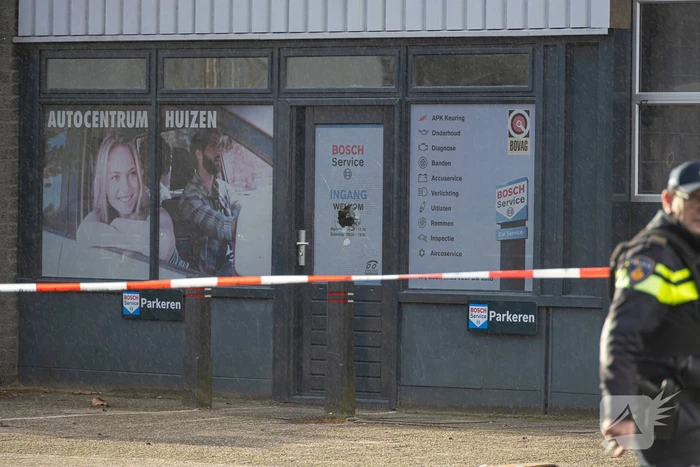 Explosief aangetroffen bij bedrijfspand