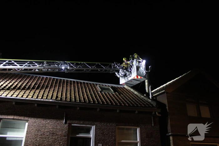 Schoorsteen geveegd na brand
