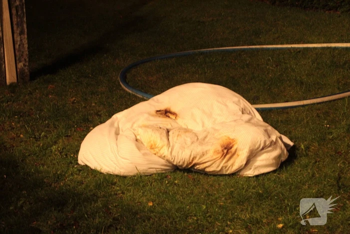 Kerstboombrand in woning snel onder controle