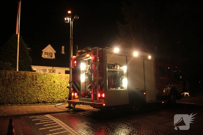 Kerstboombrand in woning snel onder controle