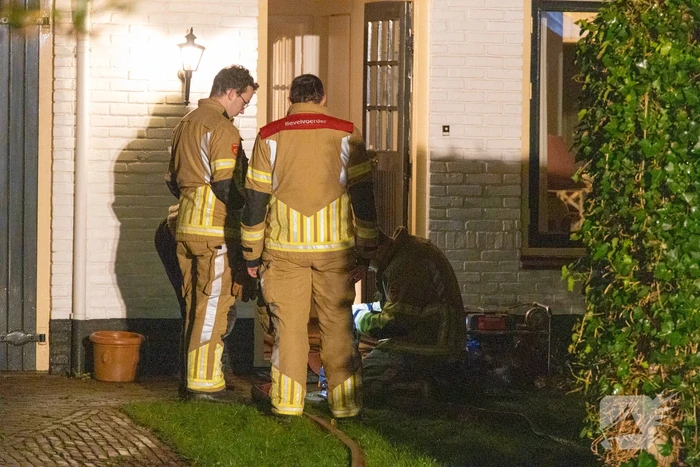 Kelder van woning vol water