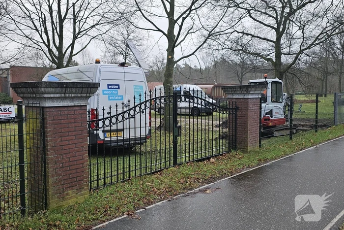 Twee hotels en sportcentrum zonder water door leidingbreuk