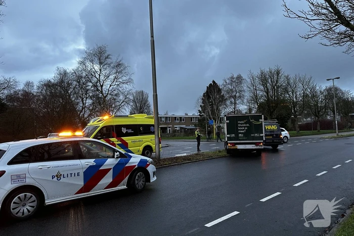 Twee bedrijfsbussen op elkaar geklapt