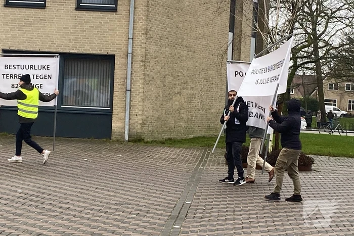 Veel politie-inzet bij demonstratie voor Marokaans gezin
