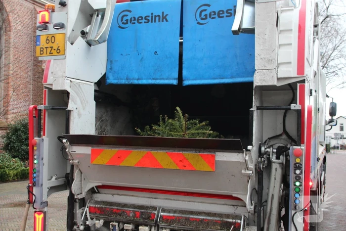 Kerstbomen ingezameld op 16 inzamellocaties