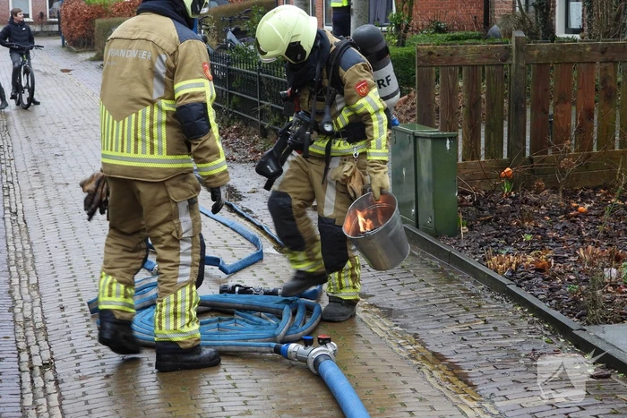Brand in schoorsteen snel onder controle