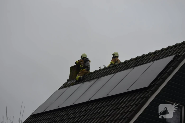 Brand in schoorsteen snel onder controle